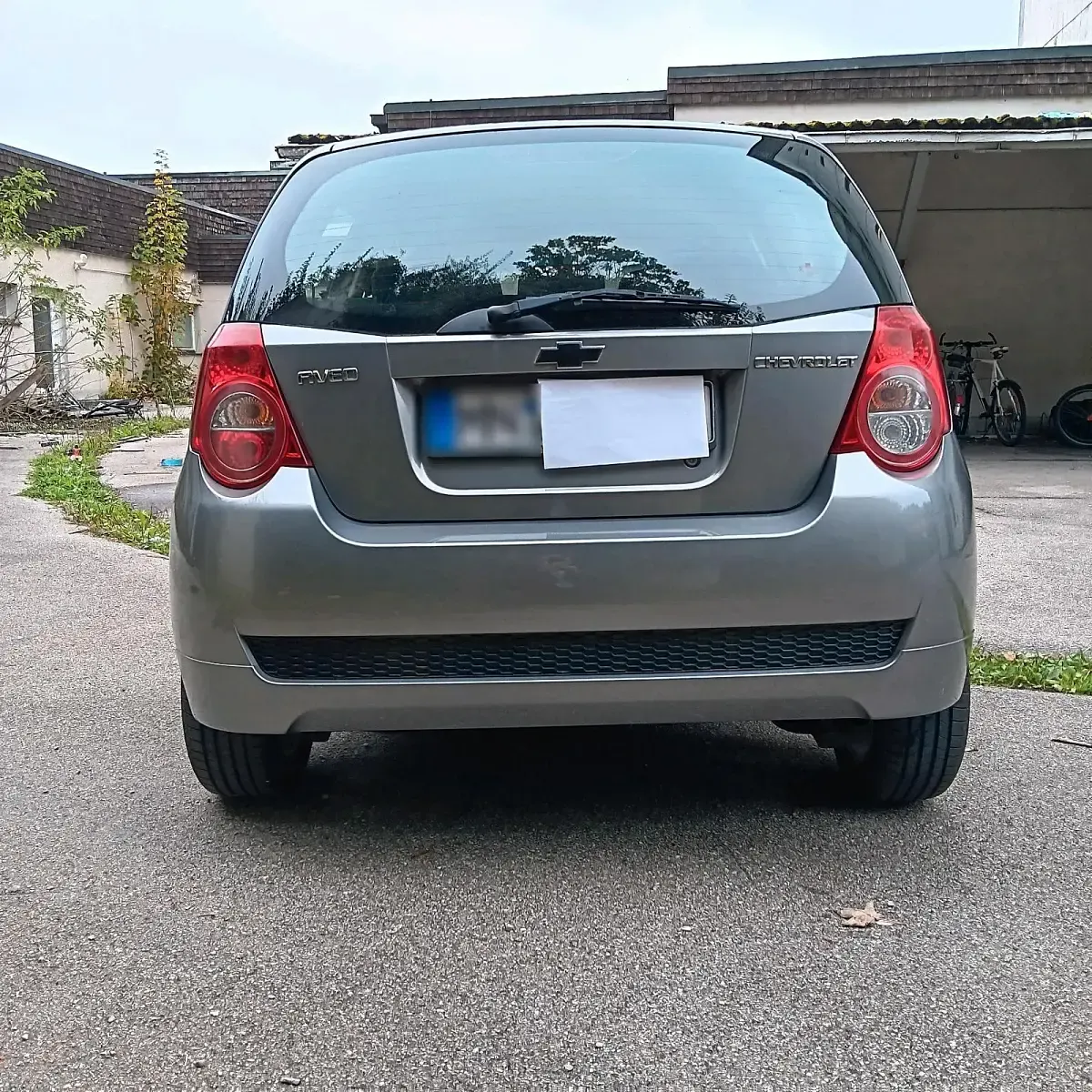 Gebraucht Chevrolet Aveo 100 PS (73 kW) 2009 Grau Kleinwagen