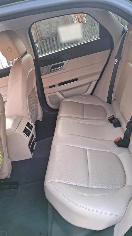 Gebraucht Jaguar XF 300 PS (220 kW) 2017 Schwarz Limousine