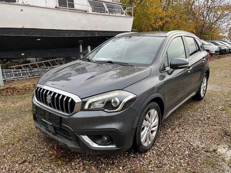 Gebraucht 2017 Suzuki SX4 S-Cross Comfort Limousine | 10.200 € (Guter Preis) - Bild 1/4