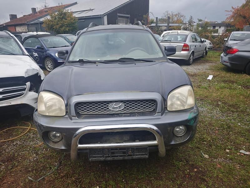 Schwarz Gebraucht 2004 Hyundai Santa Fe SUV | 700 € (Superpreis) - Bild 1/4