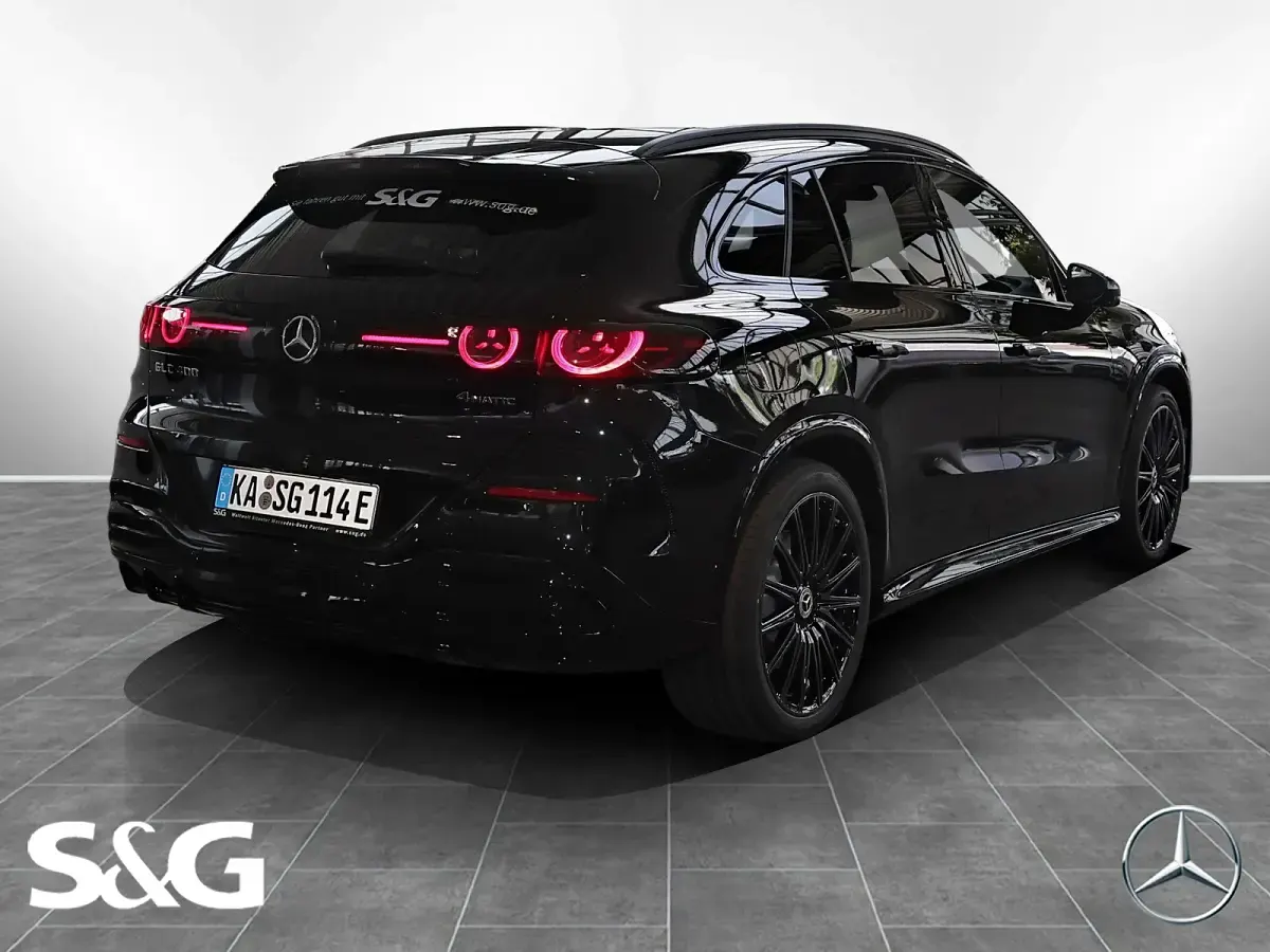 Gebraucht Mercedes GLC400d AMG 359 kW (489 PS) 2026 Obsidianschwarz SUV