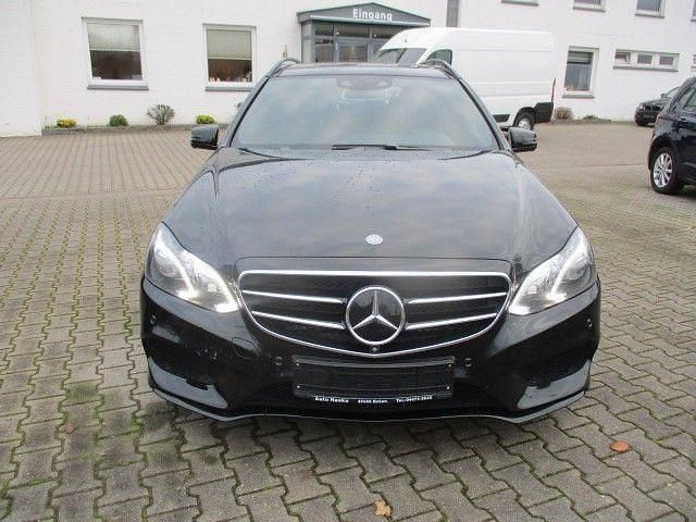 Gebraucht Mercedes E350 AMG 258 PS (189 kW) 2015 Schwarz Kombi