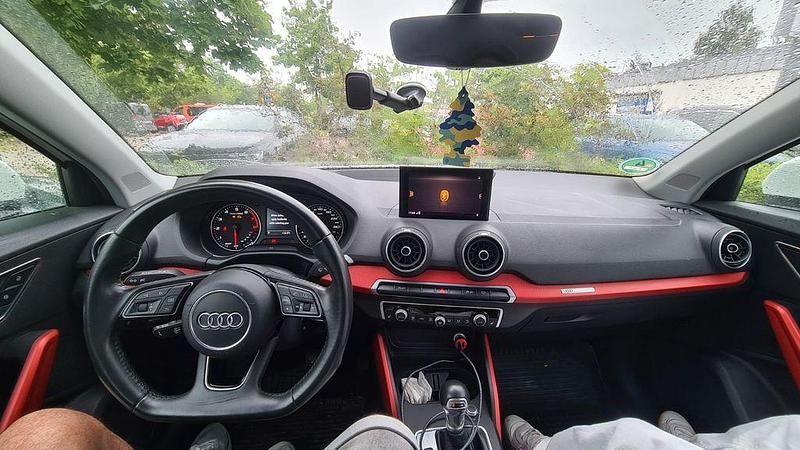Gebraucht Audi Q2 Sport 116 PS (85 kW) 2017 Weiß SUV