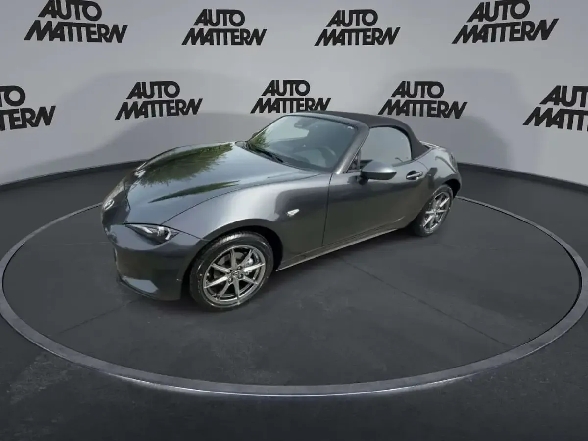 Neu Mazda MX5 Exclusive-Line 132 PS (97 kW) 2026 Grau Cabrio