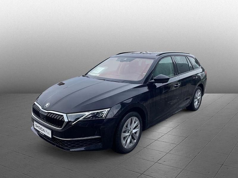 Gebraucht Skoda Octavia Selection 150 PS (110 kW) 2025 Blackmagic perleffekt Kombi