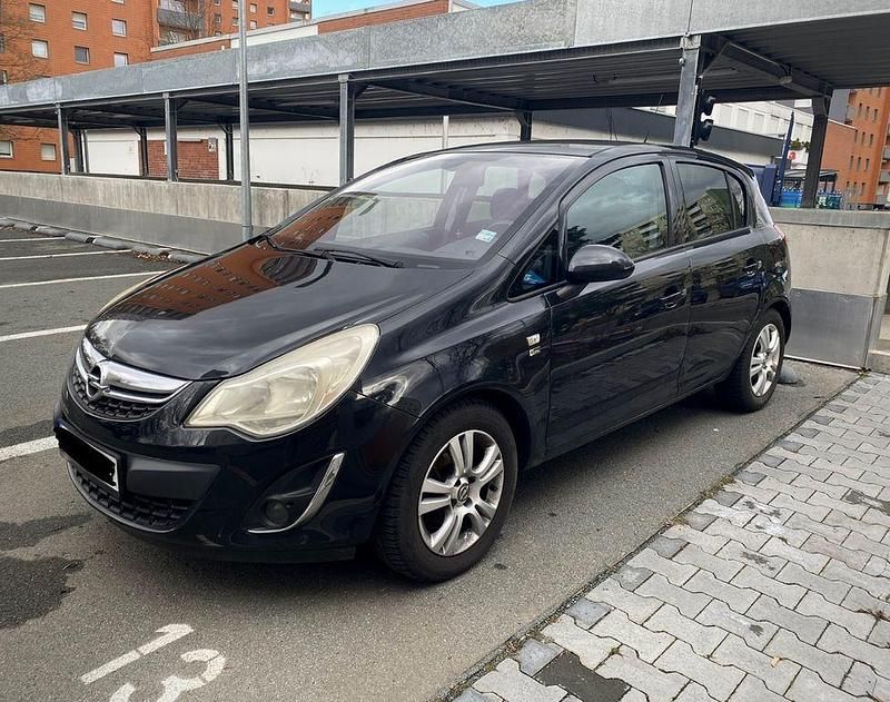 Gebraucht Opel Corsa 87 PS (63 kW) 2012 Schwarz Kleinwagen
