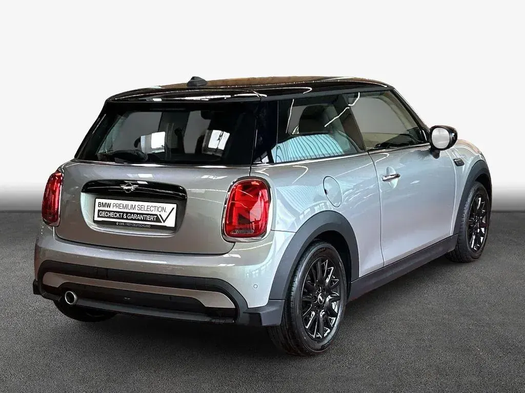 Gebraucht Mini Cooper Classic 136 PS (100 kW) 2023 Silber Kleinwagen