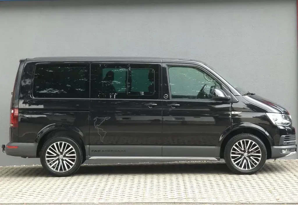 Gebraucht VW Multivan PanAmericana 199 PS (146 kW) 2018 Schwarz Van / Kleinbus