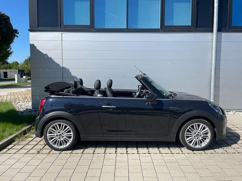 Gebraucht Mini Cooper Cabriolet 136 PS (100 kW) 2021 Schwarz Cabrio