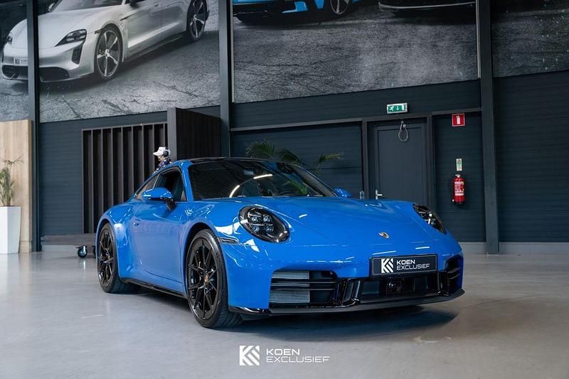 Blau Gebraucht 2024 Porsche 992 | 149.950 € - Bild 1/4