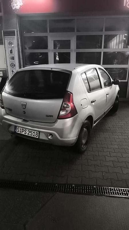 Gebraucht Dacia Sandero 75 PS (55 kW) 2009 Grau Limousine