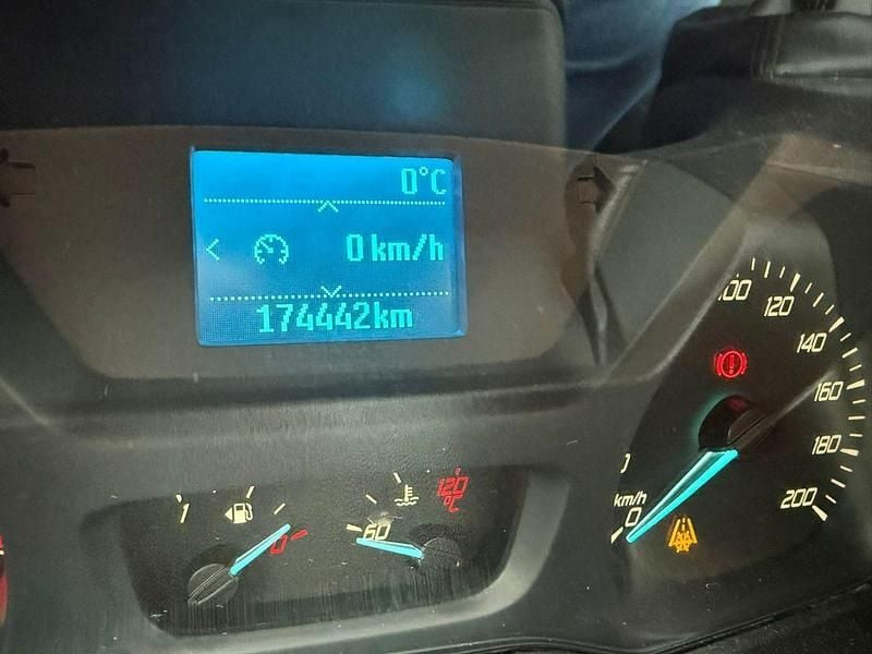 Second-hand Ford Transit Custom 105 CP (77 kW) 2016 Monovolum