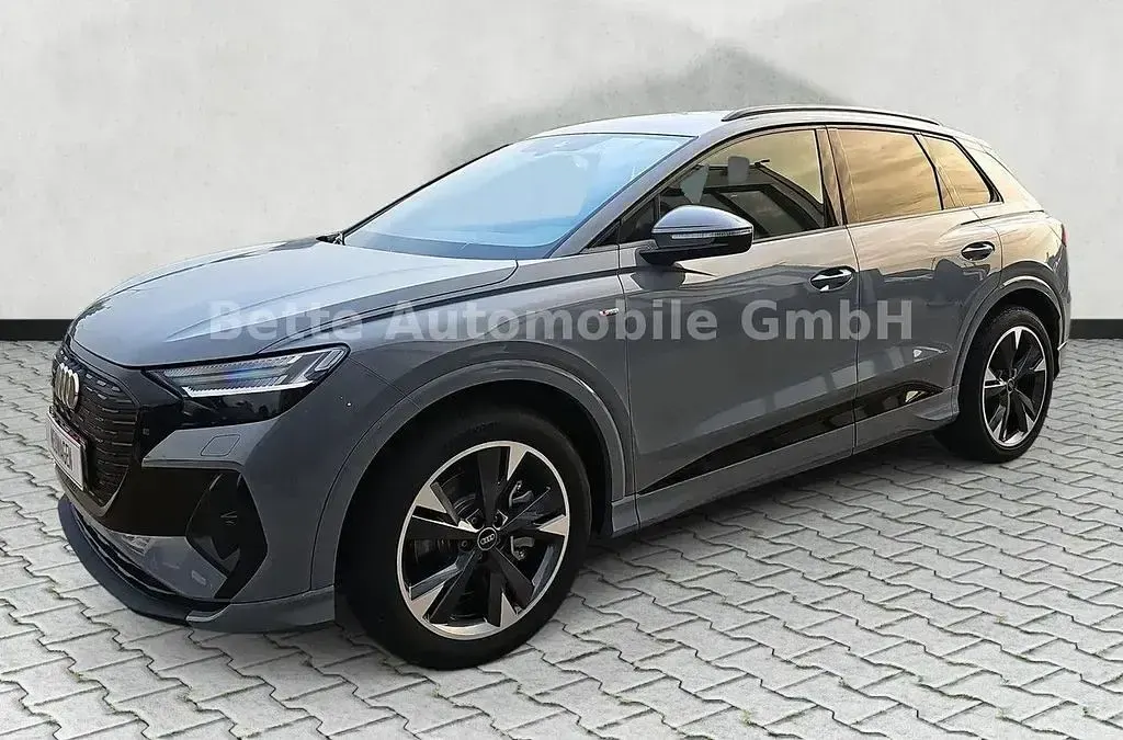 Neu Audi Q4 e-tron S-Line 210 kW (286 PS) 2026 Grau SUV