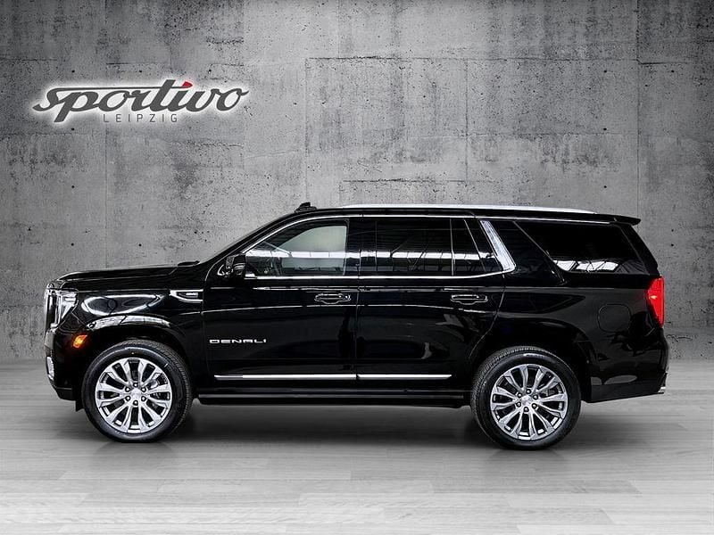 Neu GMC Yukon 426 PS (313 kW) 2025 Schwarz SUV