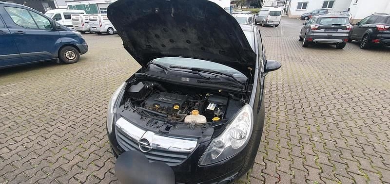 Gebraucht Opel Corsa 70 PS (51 kW) 2010 Schwarz Kleinwagen
