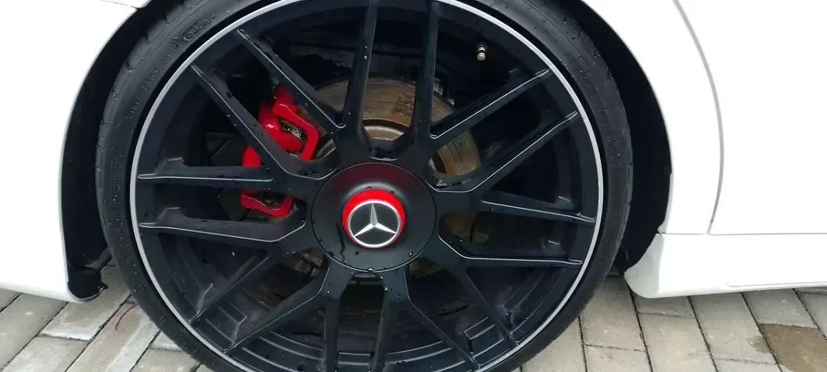 Gebraucht Mercedes CLA250e Shooting Brake 218 PS (160 kW) 2018 Weiß Kombi