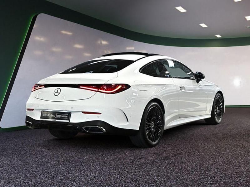 Gebraucht Mercedes 200 AMG 204 PS (150 kW) 2025 Weiss / polarweiß Coupé