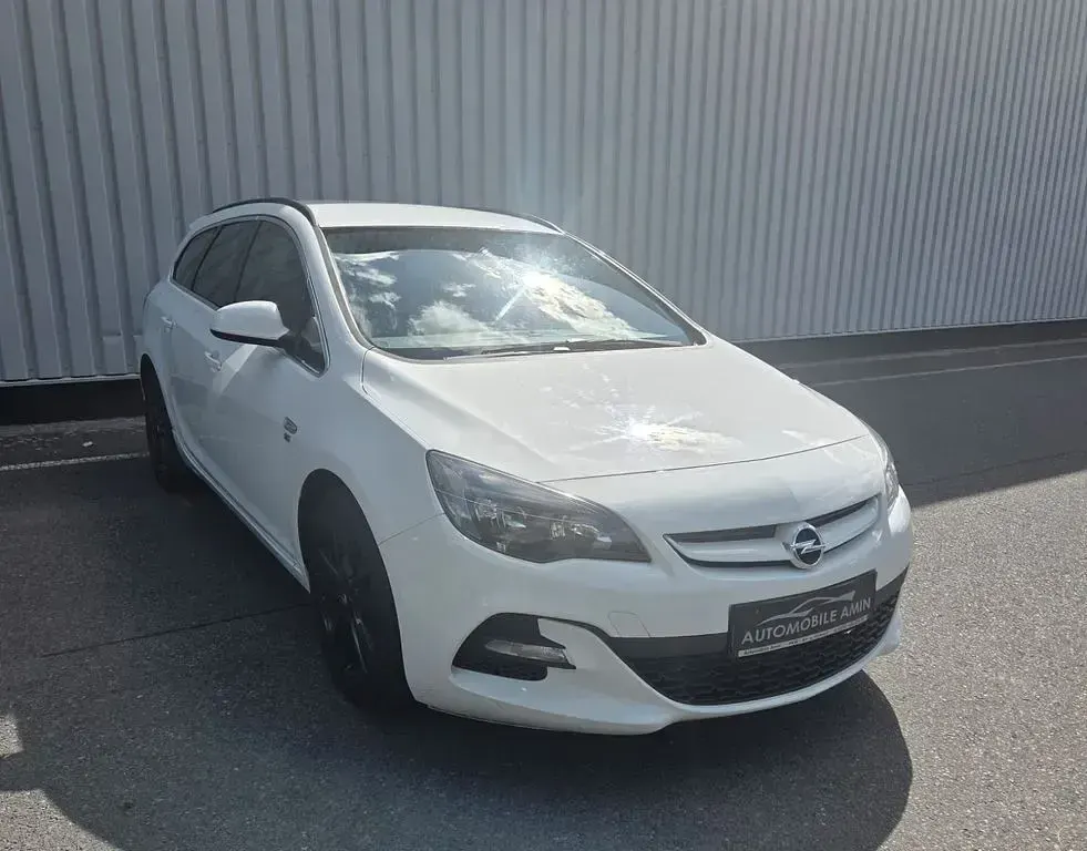 Gebraucht Opel Astra OPC 140 PS (102 kW) 2016 Weiß Kombi
