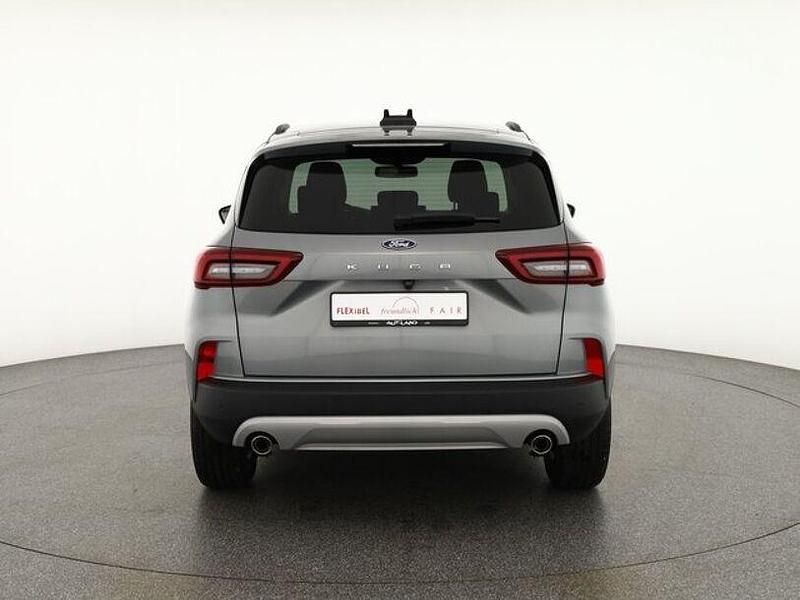 Neu Ford Kuga Titanium 186 PS (136 kW) 2025 Silber SUV
