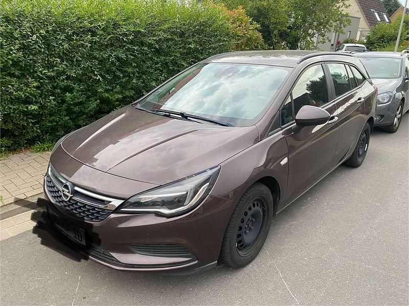 Braun Gebraucht 2016 Opel Astra Edition Kombi | 6.500 € (Guter Preis) - Bild 1/1