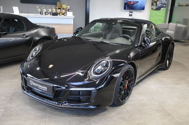 Schwarz Gebraucht 2017 Porsche 911 Targa 4 Cabrio | 125.950 € (Fairer Preis) - Bild 1/4