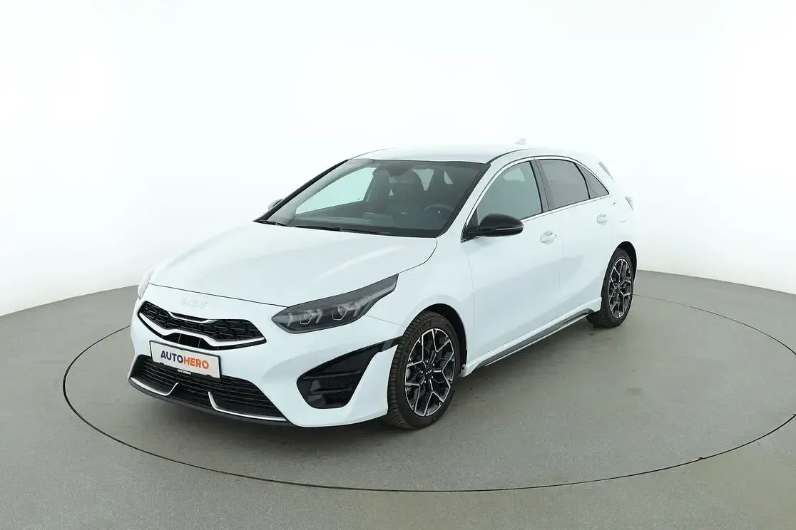 Gebraucht Kia Ceed GT GT-Line 140 PS (102 kW) 2024 Limousine