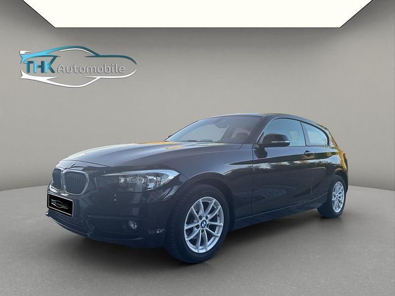 Schwarz Gebraucht 2015 BMW 118 Advantage Kleinwagen | 11.990 € (Fairer Preis) - Bild 1/4