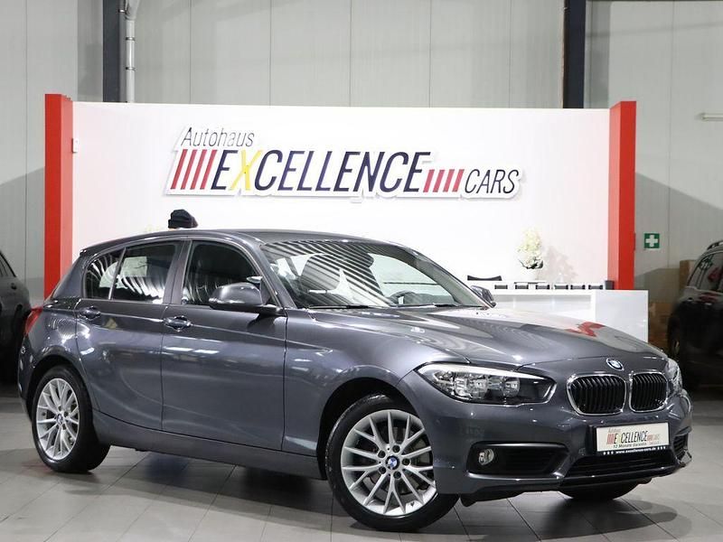 Grau Gebraucht 2017 BMW 120 Advantage Kleinwagen | 18.200 € (Guter Preis) - Bild 1/4