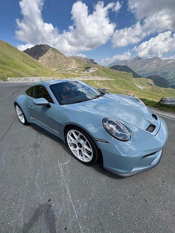 Gebraucht Porsche 992 525 PS (386 kW) 2025 Blau Coupé