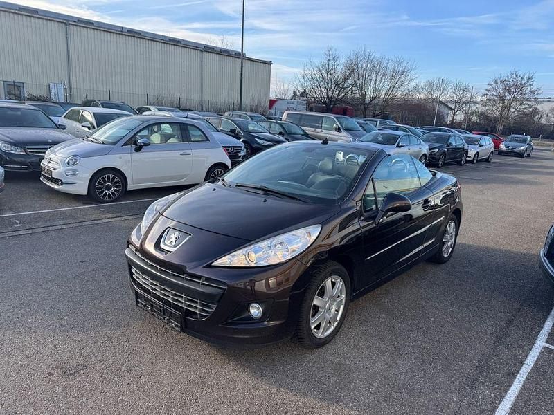 Schwarz Gebraucht 2013 Peugeot 207 CC Allure Cabrio | 3.340 € (Fairer Preis) - Bild 1/4