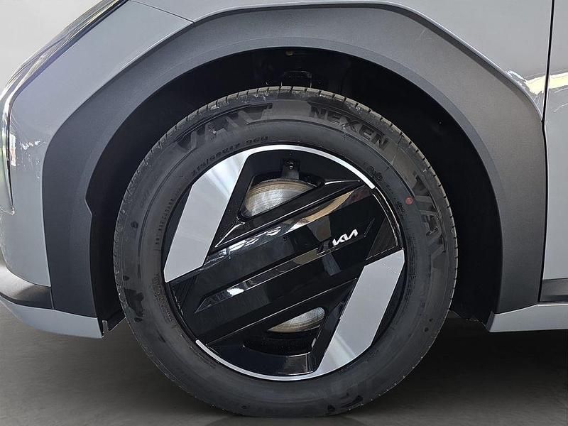Neu Kia EV4 Earth 150 kW (204 PS) 2026 Grau Limousine