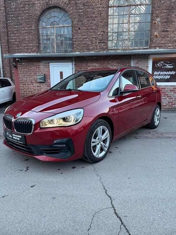 Gebraucht BMW 218 Active Tourer Advantage 140 PS (102 kW) 2019 Rot Van / Kleinbus