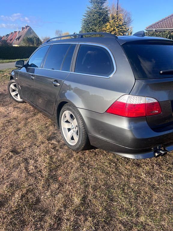 Gebraucht BMW 525 218 PS (160 kW) 2009 Kombi