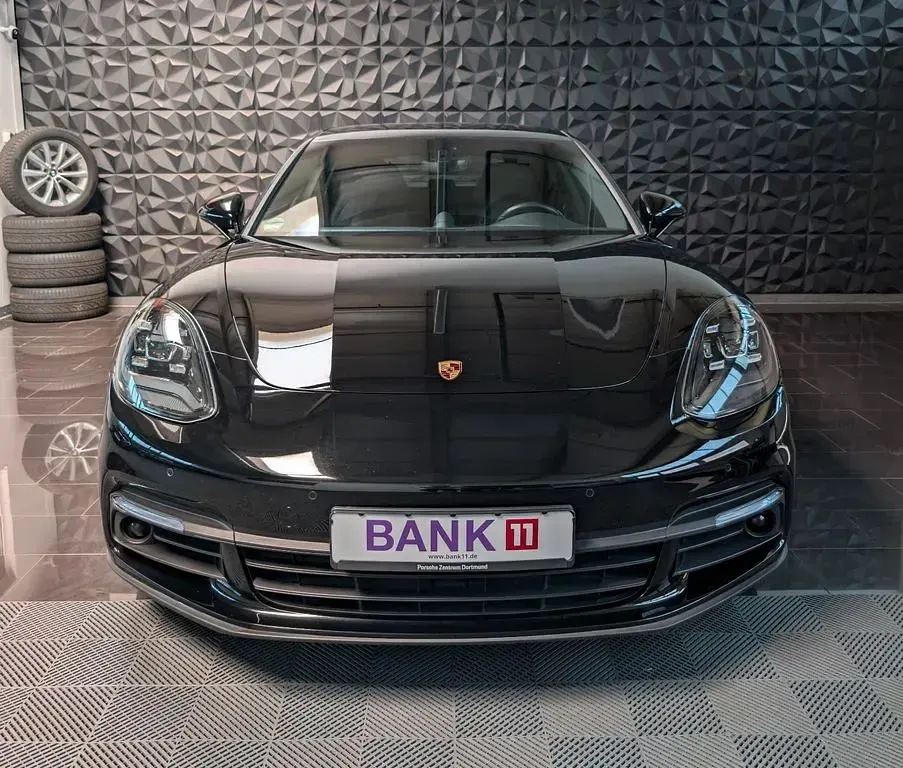 Gebraucht Porsche Panamera 4 E-Hybrid Chrono 462 PS (339 kW) 2019 Schwarz Kleinwagen
