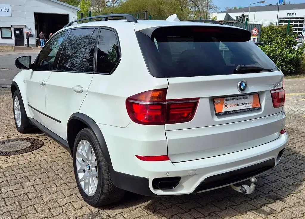 Używany BMW X5 Performance 408 KM (300 kW) 2011 Biały SUV