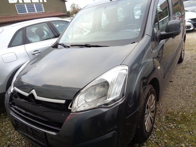 Grau Gebraucht 2016 Citroën Berlingo Feel Kombi | 4.200 € (Guter Preis) - Bild 1/4