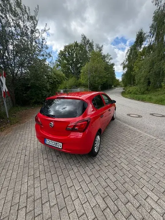 Usado Opel Corsa Selection 69 HP (50 kW) 2017 Vermelho Citadino