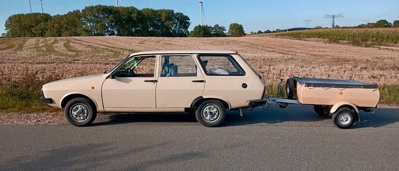 Beige Gebraucht 1989 Dacia 1310 Kombi | 5.100 € - Bild 1/4