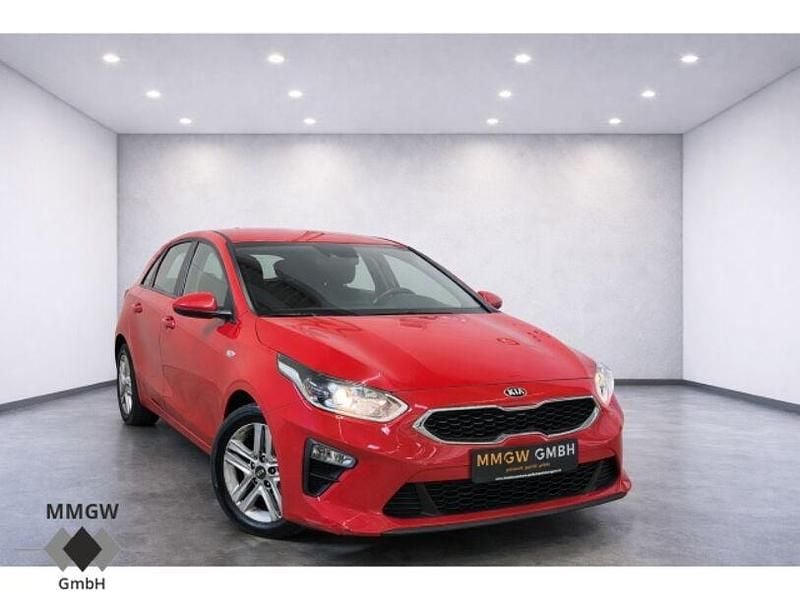 Usado Kia Ceed Edition 7 120 CV (88 kW) 2020 Rojo Utilitario