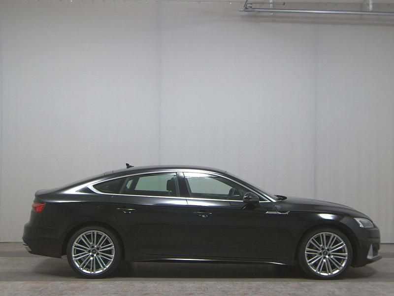 Brillantschwarz Gebraucht 2020 Audi A5 Sportback Advanced Limousine | 21.280 € - Bild 1/4