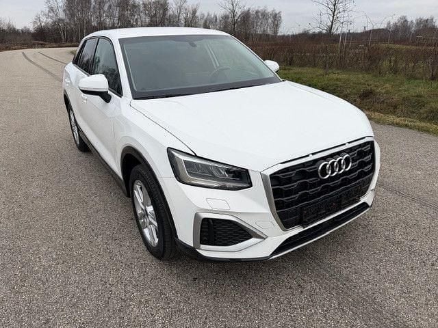 Weiß Gebraucht 2022 Audi Q2 Advanced SUV | 21.990 € (Superpreis) - Bild 1/4