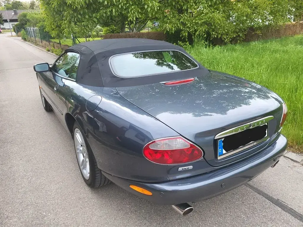 Gebraucht Jaguar XK8 298 PS (219 kW) 2003 Silber Cabrio
