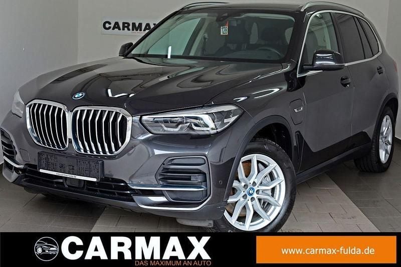 Sophistograu brillanteffekt meta (metallic) Gebraucht 2022 BMW X5 Sport Line SUV | 41.400 € (Superpreis) - Bild 1/4
