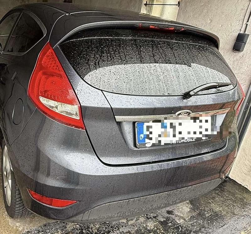 Gebraucht Ford Fiesta Trend 90 PS (66 kW) 2009 Limousine