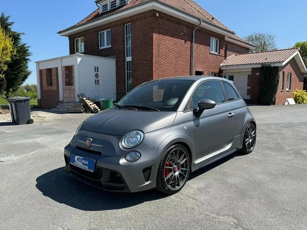 Gebraucht Abarth 695 190 PS (139 kW) 2015 Colore esterno (grigio opaco) (metallic) Kleinwagen