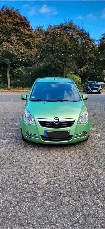 Grün Gebraucht 2008 Opel Agila Kleinwagen | 4.999 € (Etwas zu teuer) - Bild 1/4