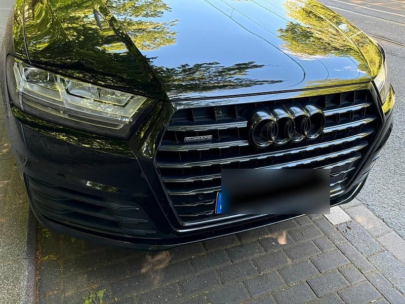 Second-hand Audi Q7 286 CP (210 kW) 2018 Negru SUV