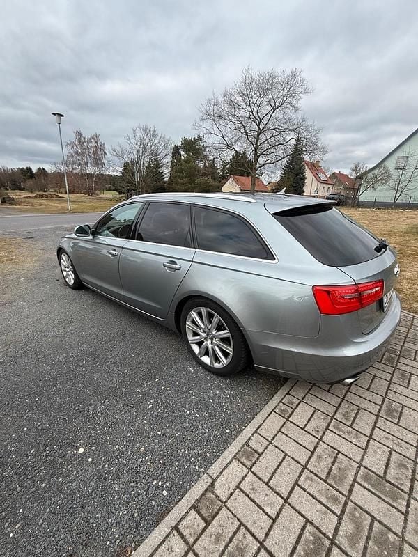 Gebraucht Audi A6 204 PS (150 kW) 2011 Grau Kombi