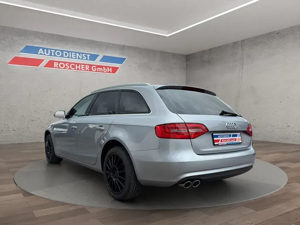 Gebraucht Audi A4 Ambiente 190 PS (139 kW) 2014 Silber Kombi