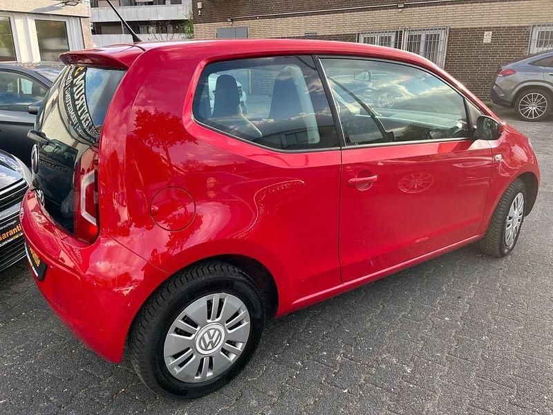 Second-hand VW up! move up! 60 CP (44 kW) 2015 Roșu Hatchback